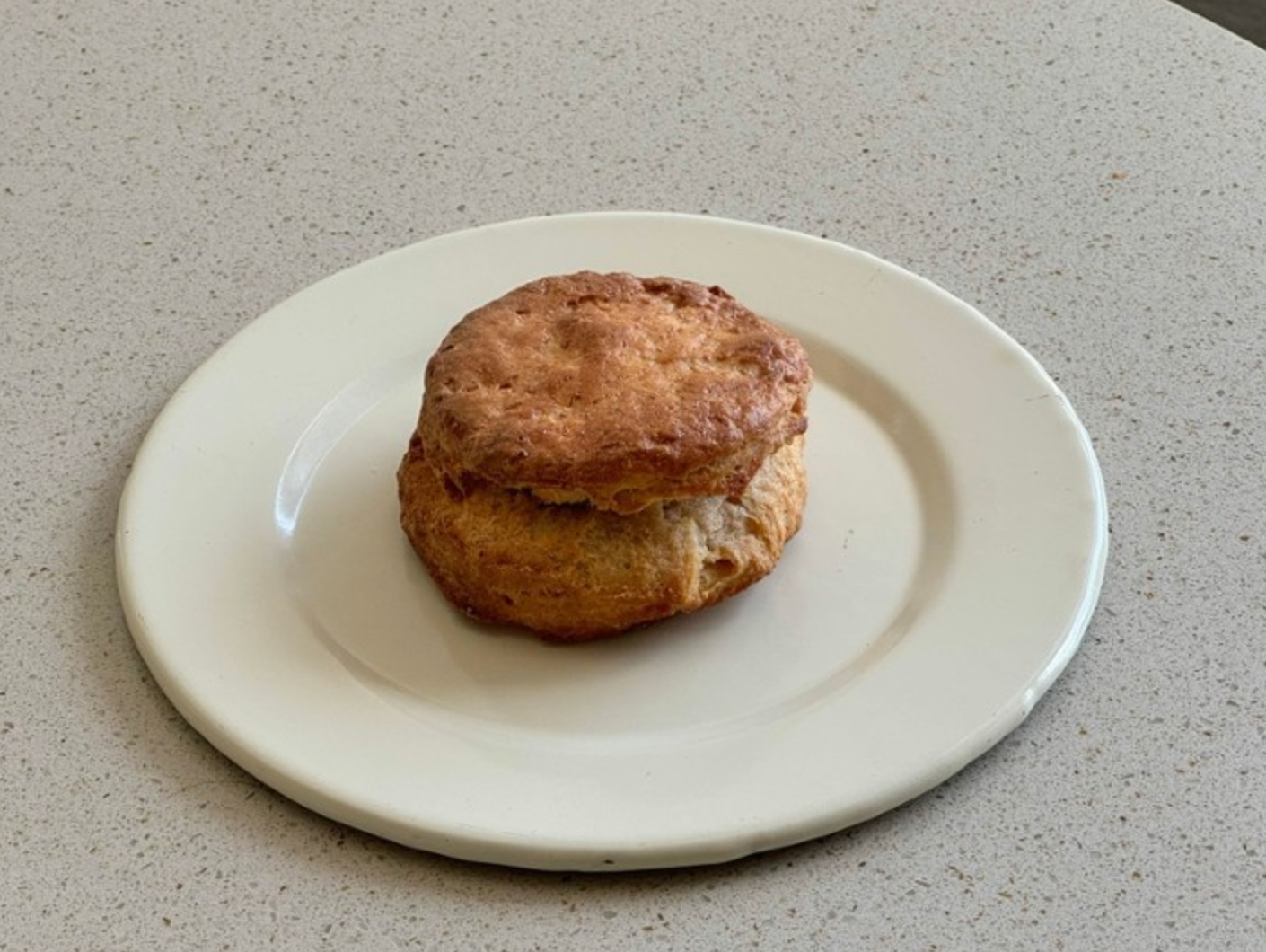 Buttermilk Biscuits *FROZEN*